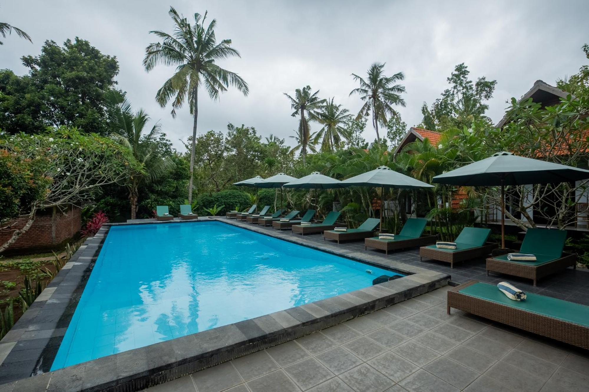Bintang Bungalow Sakti Exterior photo