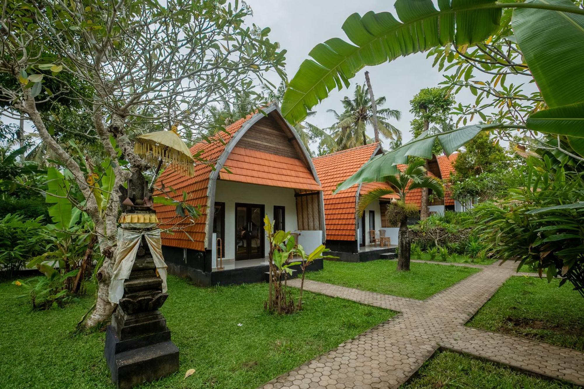 Bintang Bungalow Sakti Exterior photo