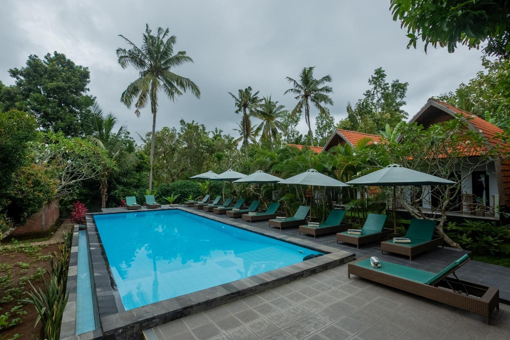 Bintang Bungalow Sakti Exterior photo
