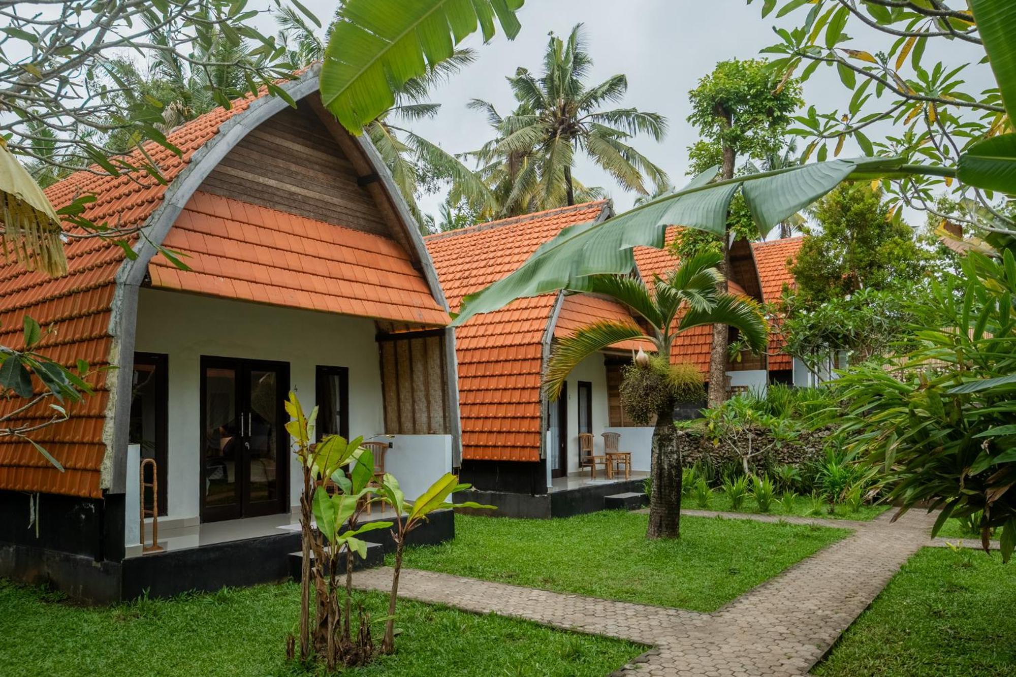 Bintang Bungalow Sakti Exterior photo